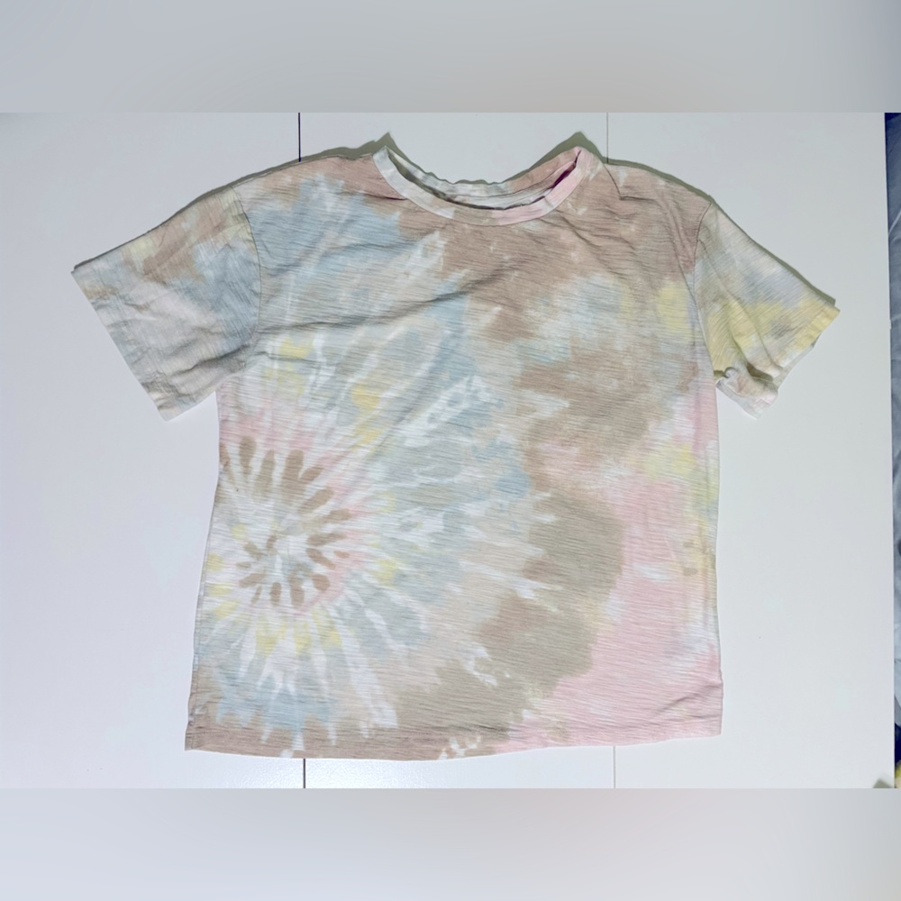 Pastel tie dye tee